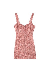 Robe florale rouge avec des fines bretelles, un corsage froncé et un ourlet à volants. Présente de petites fleurs blanches sur un fond uni.