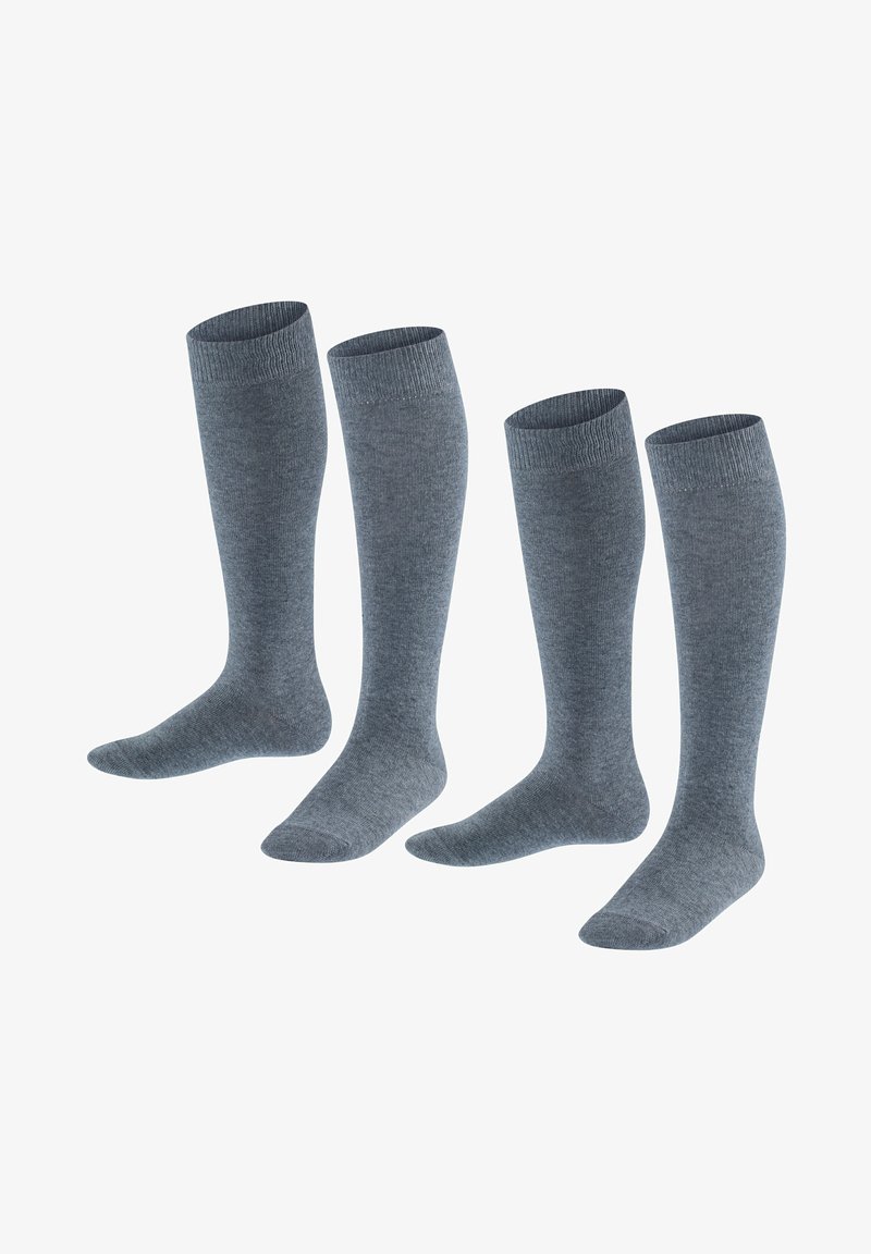 Quatre paires de chaussettes montantes de couleur gris moyen, fabriquées dans un tissu doux et lisse, avec un bord côtelé en haut.