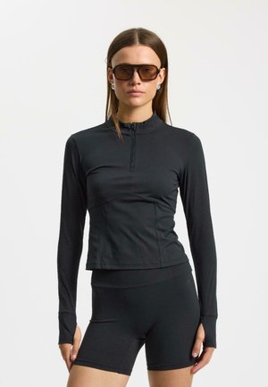 Top s dlhým rukávom - black