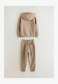 Non selezionato, stone