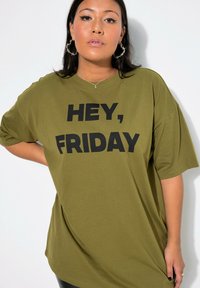 Studio Untold , OVERSIZED, STATEMENT-PRINT - T-Shirt print - dark olive