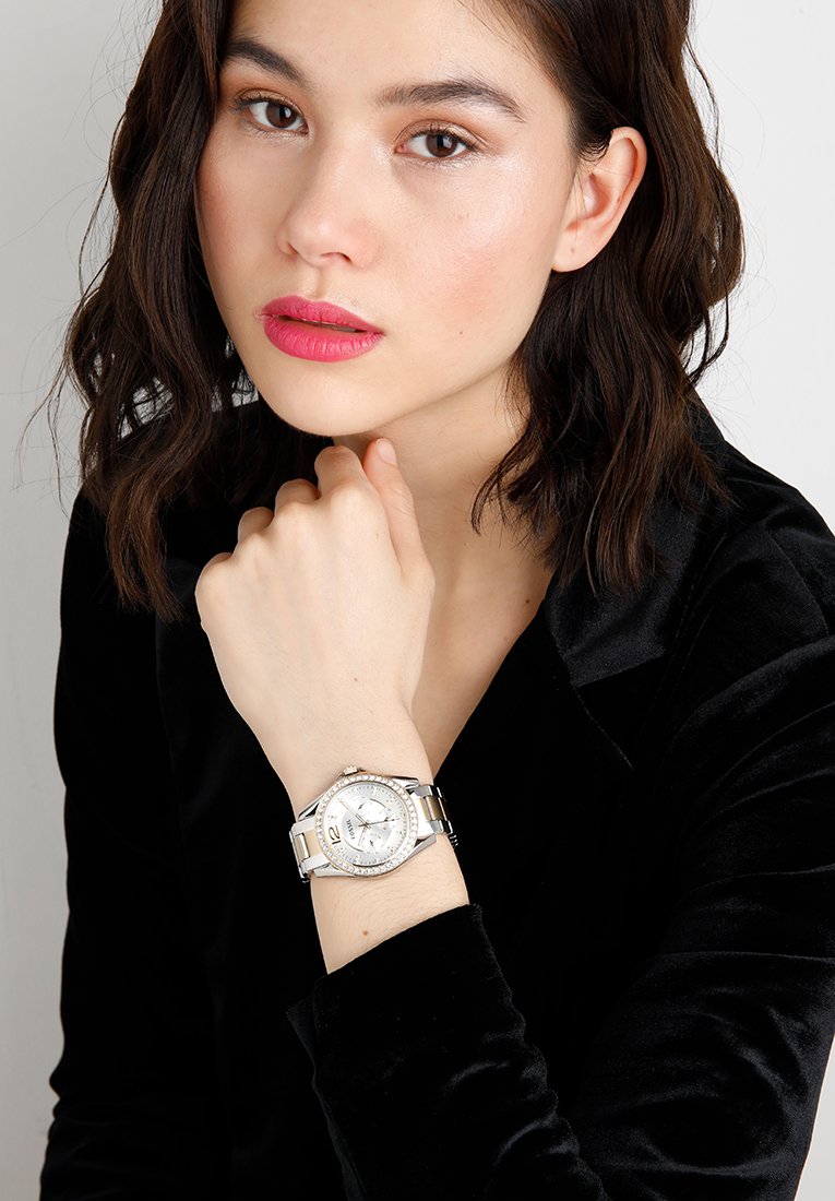 Fossil RILEY - Zegarek