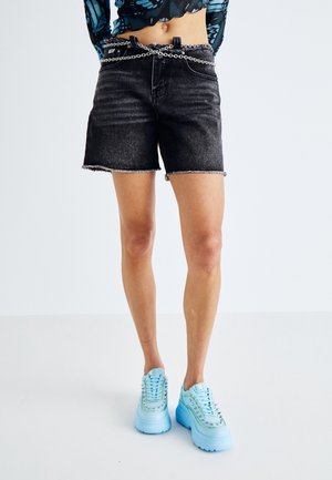 Szorty jeansowe