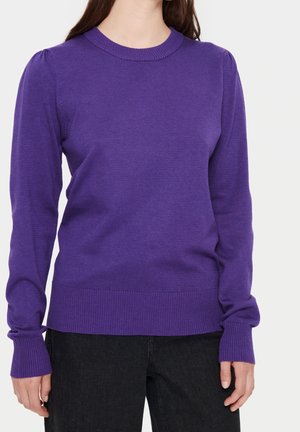 Stickad tröja - purple