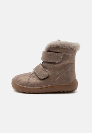 Froddo, BAREFOOT FURRY BOOT - Bottes de neige - bronze