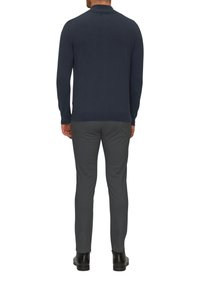 s.Oliver BLACK LABEL ZIP AUS FEINEM MIT STEHKRAGEN - Strickjacke - navy