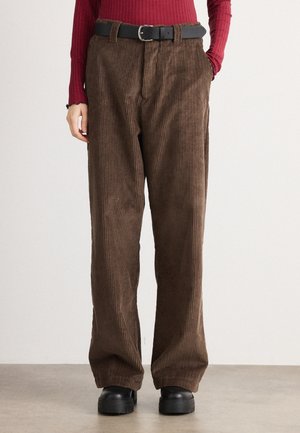 PRETTY CARLY PANTS - Wide Leg - demitasse
