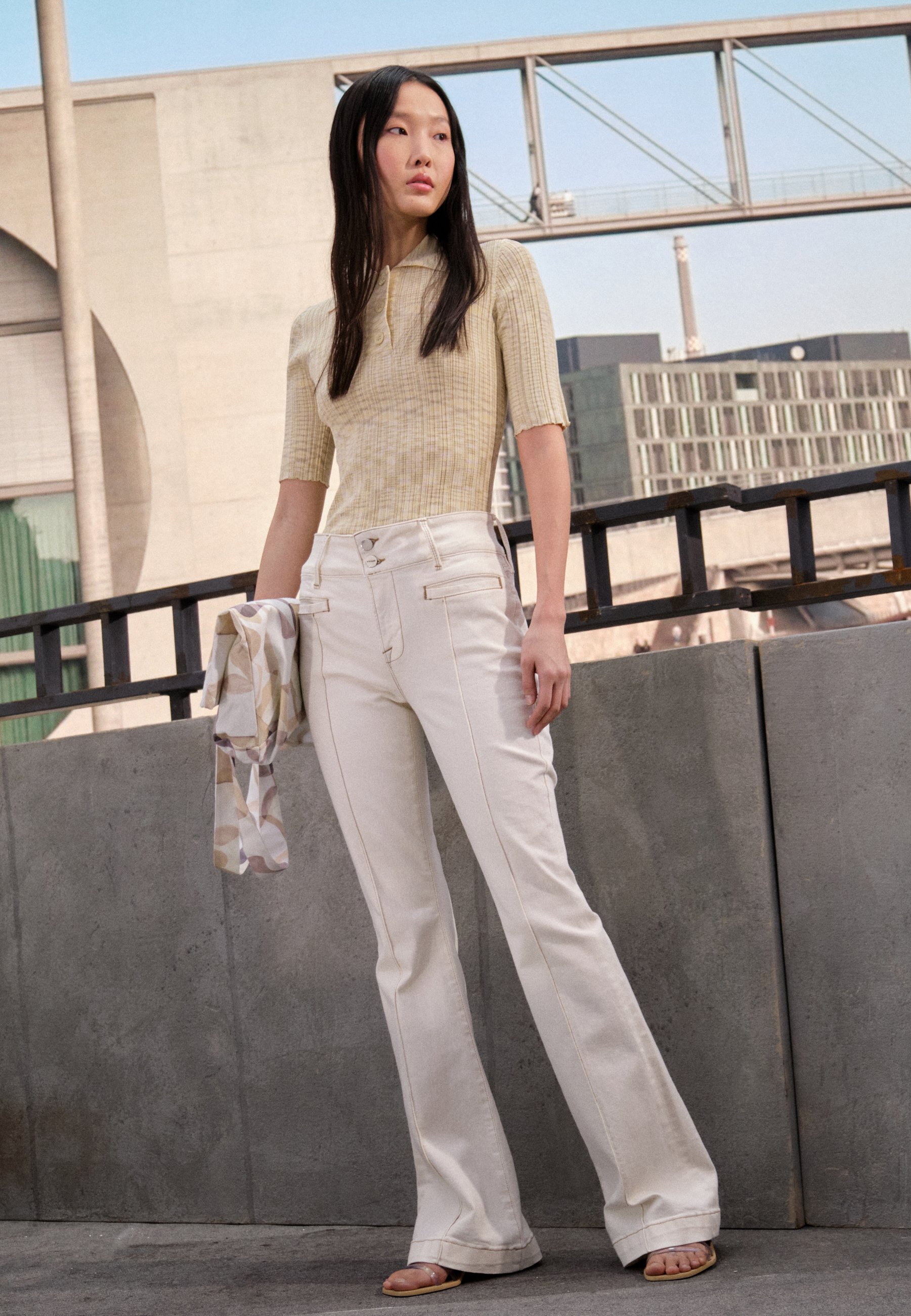 Frame Denim LE HIGH WELT - Jeans a zampa - ecru/avorio - Zalando