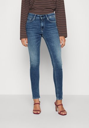 Replay Jeans Donna LUZIEN Hyper Cloud - Skinny Vita Alta, Colore Denim Scuro, Hyperflex Elastici, Sostenibili