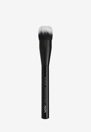 PRO BRUSH - Makeup brush - 4 dual fiber foundation