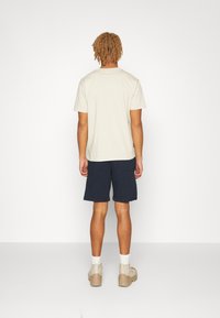 New Balance SMALL LOGO - Shorts - dark blue