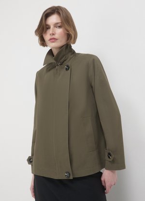 Calliope CORTO UNITA - Leichte Jacke - verde militare scuro