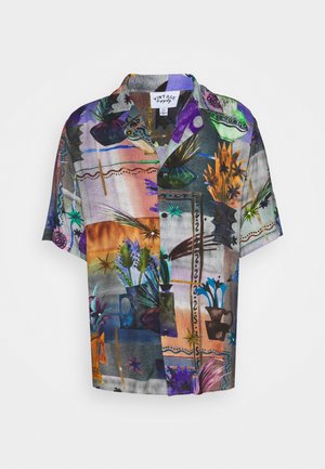 REVERE COLLAR SHIRT IN ARTY COLLAGE UNISEX - Chemise - multi