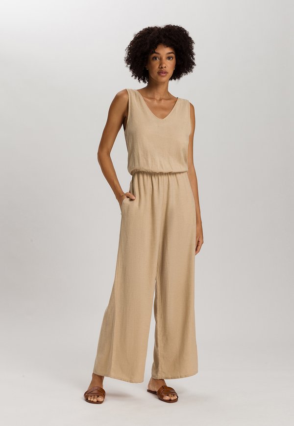 URBAN CASUALS - Jumpsuit - iced cappuccino