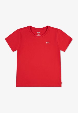 T-shirt Levi's rouge à manches courtes, col rond et petite étiquette blanche avec logo sur la poitrine gauche, sur fond blanc.