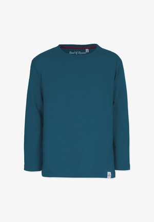 Pitkähihaine T-paita syvän teal-värin puuvillasta, pyöreä pääntie, hillitty punainen kauluskanta ja pieni logo-yksityiskohta helmasa. Tasainen tekstuuri, virtaviivainen muotoilu.