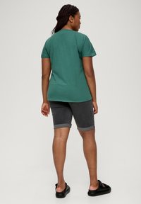 Triangle MIT INSERTS - Bluza - grün