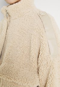 Sixth June Chaqueta de entretiempo - beige