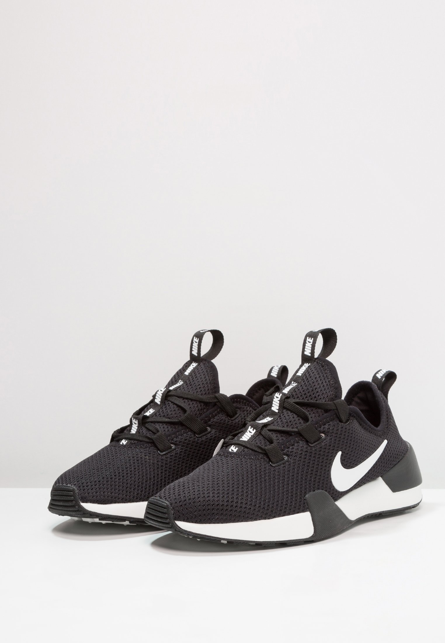 nike ashin trainers black