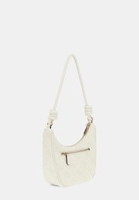 Borsa a tracolla bianca trapuntata con forma curva, tasca con zip e tracolla testurizzata. Dettagli in oro.