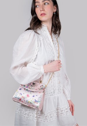 HIGH TEA MINI TOP HANDLE - Tote bag - pink
