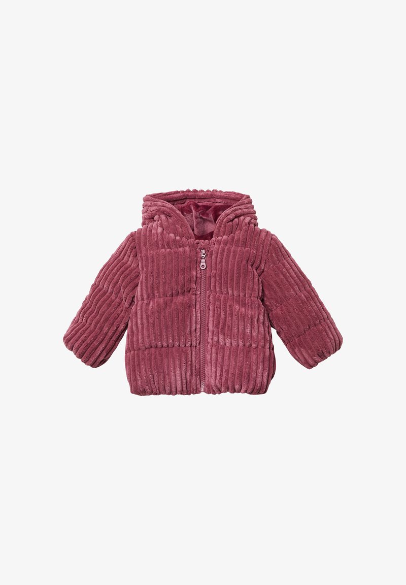 Chaqueta de felpa, en color rosa, con capucha y cierre de cremallera. Tiene una textura suave y mangas ligeramente acampanadas.