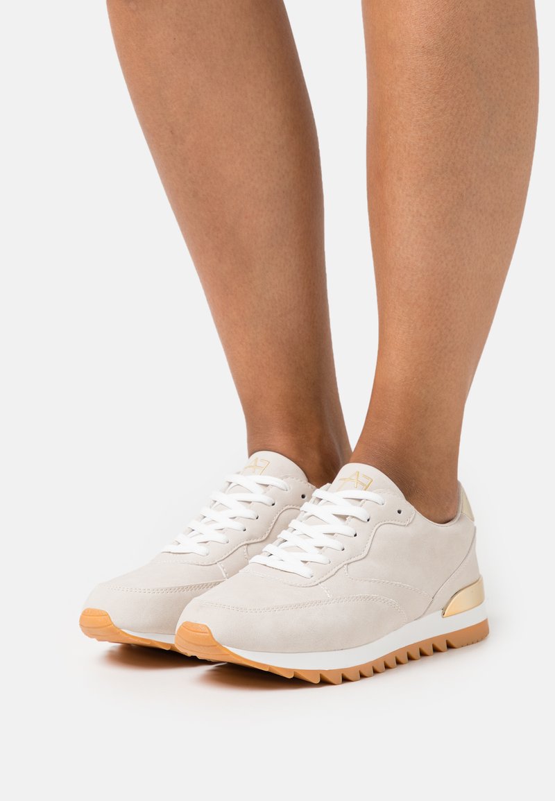Anna Field Sapatilhas - beige/gold