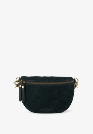 Schwarze Wildleder-Clutch mit runder Form, goldfarbener Zipper und Lederakzenten. Besitzt zwei dekorative Lederquasten.