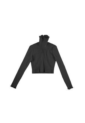 Czarny prążkowany krótki top z długim rękawem, z wysokim falbaniastym kołnierzem i falbaniastymi mankietami, o dopasowanym fasonie i teksturowanej tkaninie.