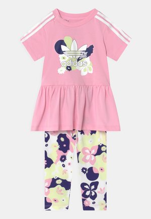 DRESS SET - Leggings - true pink/white/almost lime/legacy indigo