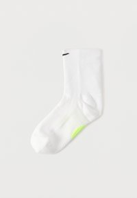 RUN UNISEX - Sporta zeķes - white/black