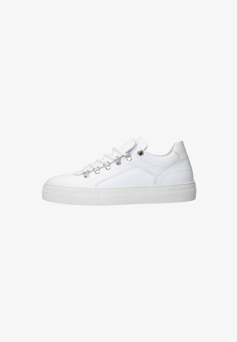 Manfield Trainers - weiß