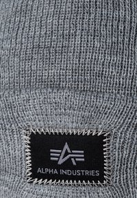 Alpha Industries X FIT UNISEX - Čiapka - grey heather