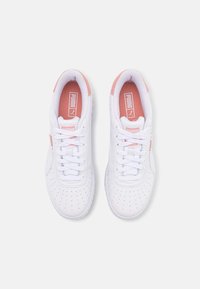 Puma CALI WEDGE - Sapatilhas - white/rosette