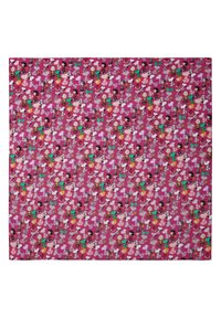 Tissu coloré avec un motif répétitif de personnages de dessin animé sur un fond rose. Le matériau semble lisse avec un design léger.
