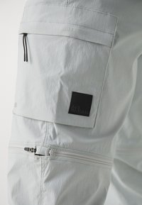 Jack Wolfskin WANDERTHIRST ZIP  - Lauko kelnės - cool grey