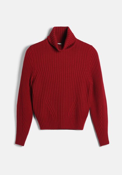 Pull à col roulé en maille côtelée rouge avec manches longues, présenté à plat sur fond blanc.