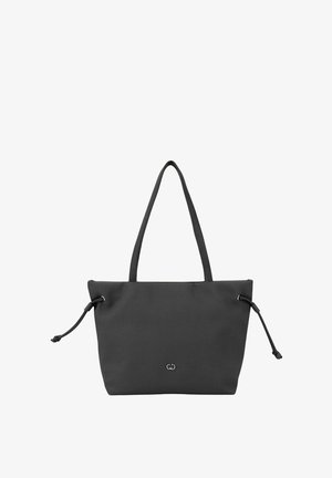 Borsa tote nera realizzata in morbido tessuto, con cordini regolabili e duplice manico. Presenta un design minimalista e un sottile accento del logo.