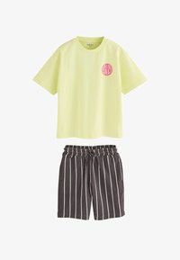 Nevybrané, yellow black stripe