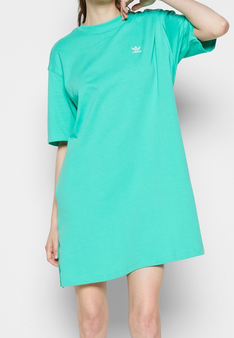adidas Originals Jersey dress - green - (Pre-owned) - Zalando
