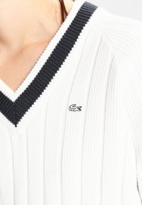 Lacoste LIVE Sweter