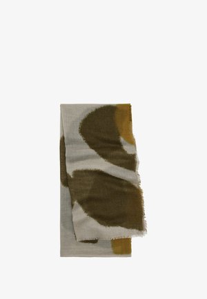 Szalik w oliwkowo-zielonym i musztardowym odcieniu z abstrakcyjnym wzorem, wykonany z miękkiego materiału z postrzępionymi brzegami, ukazujący połączenie faktur i kolorów.