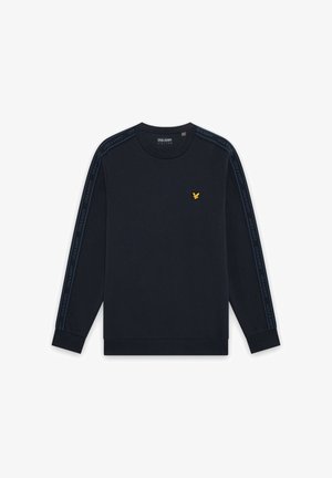 Marineblaues Sweatshirt mit langen Ärmeln und Rundhalsausschnitt, mit gebrandetem Lyle & Scott-Band an den Ärmeln und kleinem gelbem Adler-Logo auf der linken Brust.