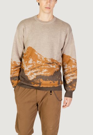 Gianni Lupo Maglione - coffee