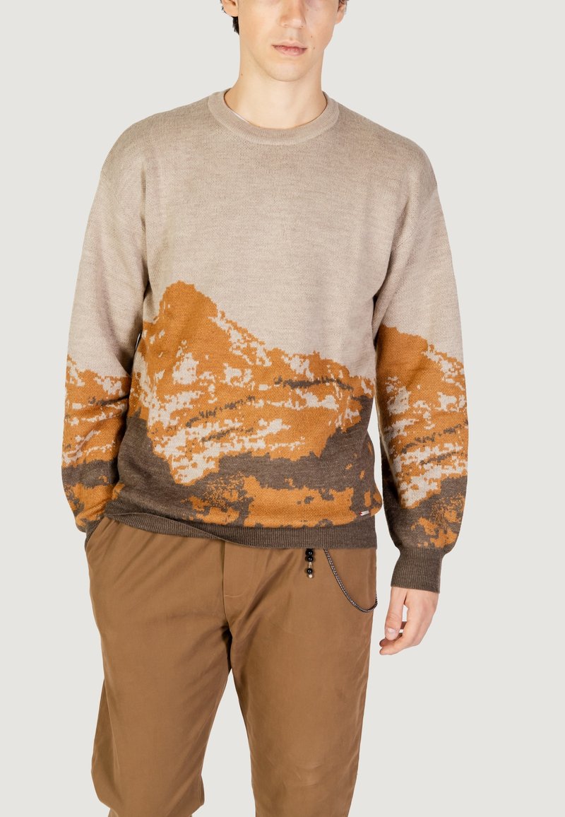 Gianni Lupo Maglione - coffee