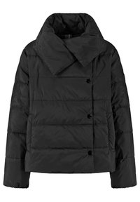 Svart pufferjacka med hög krage, med en fyrkantig form, horisontellt quiltat mönster och blanka knappar fram.