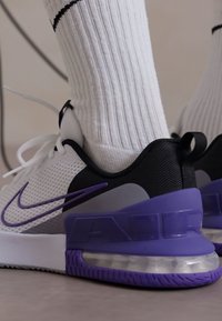 Thumbnail Image 2