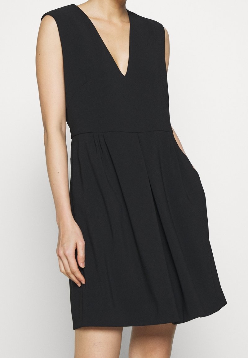 Pinko Robe de jour - black