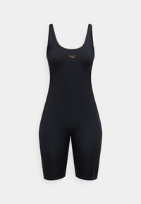 Čierny priliehavý cyklistický oblek bez rukávov s krátkymi nohavicami po kolená a malým hnedým oválnym logom uprostred na hrudi.