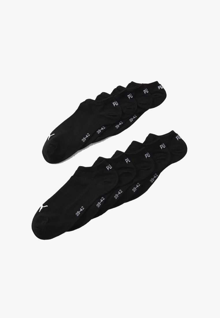 Schwarze Knöchelsocken aus einem weichen Material mit weißen Größenangaben (39-42) an der Seite und einem dezenten Markenzeichen. Fünf Paar ausgestellt.